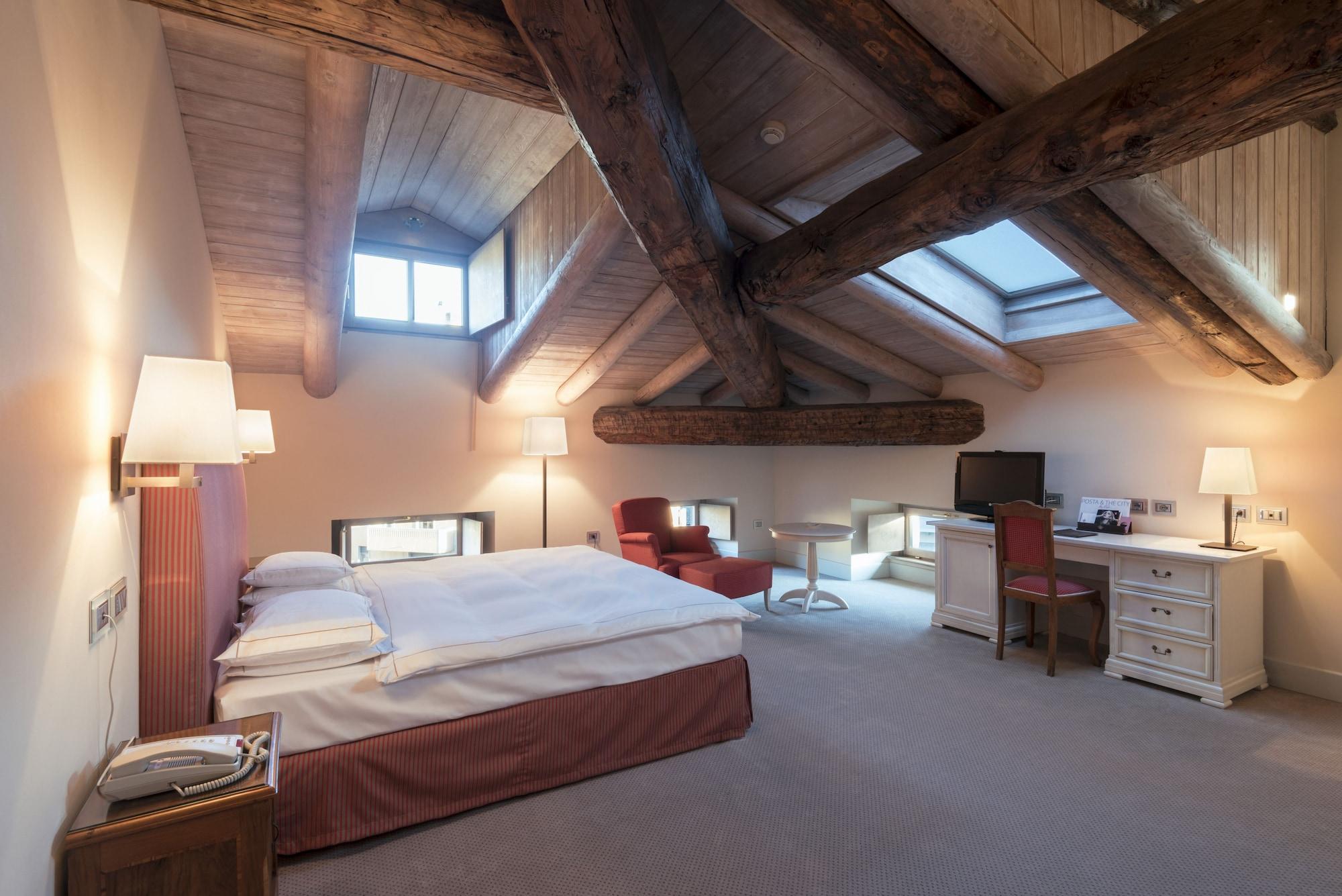 Grand Della Posta Hotel